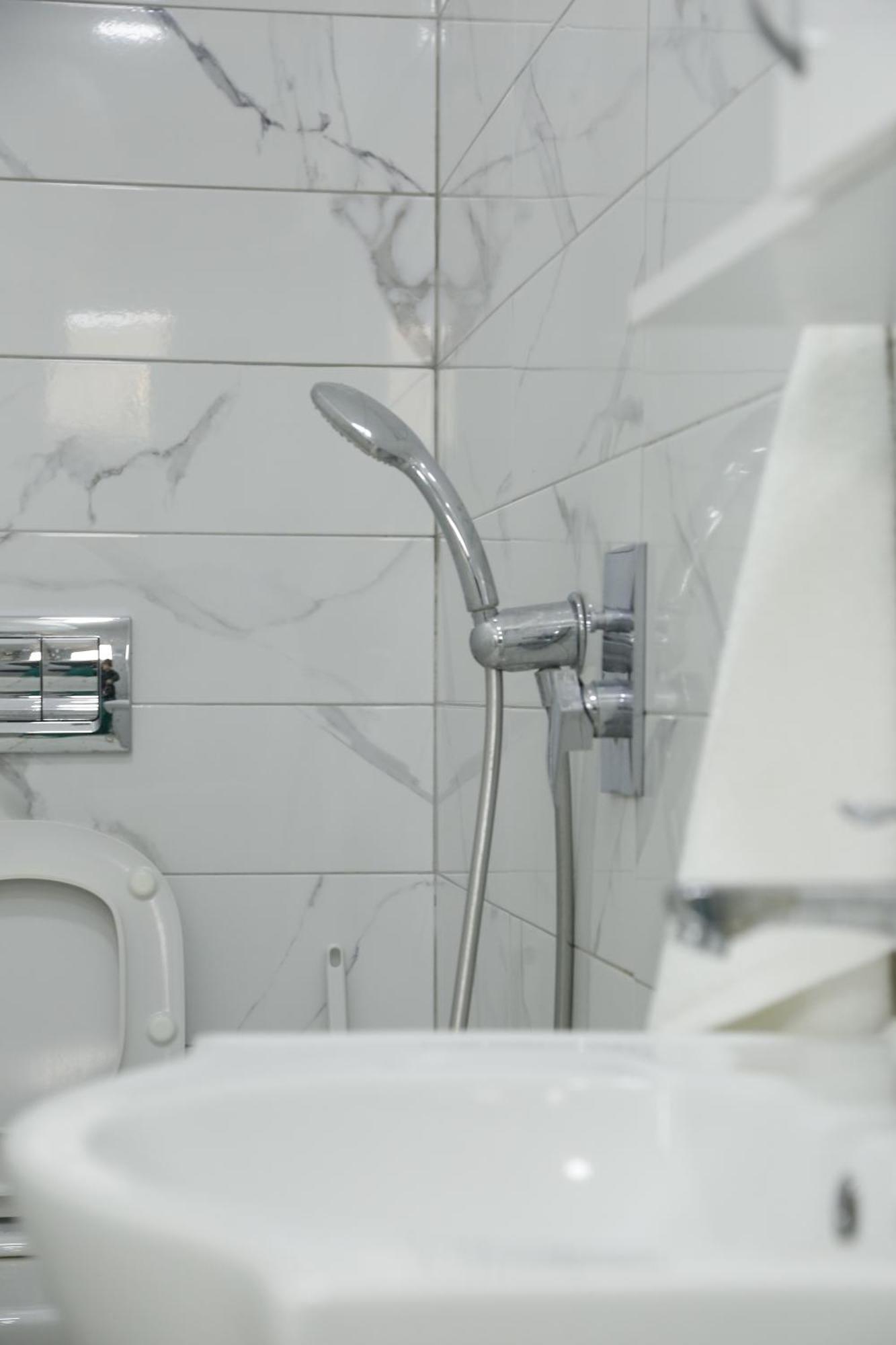 Albi Apartment 티라나 외부 사진